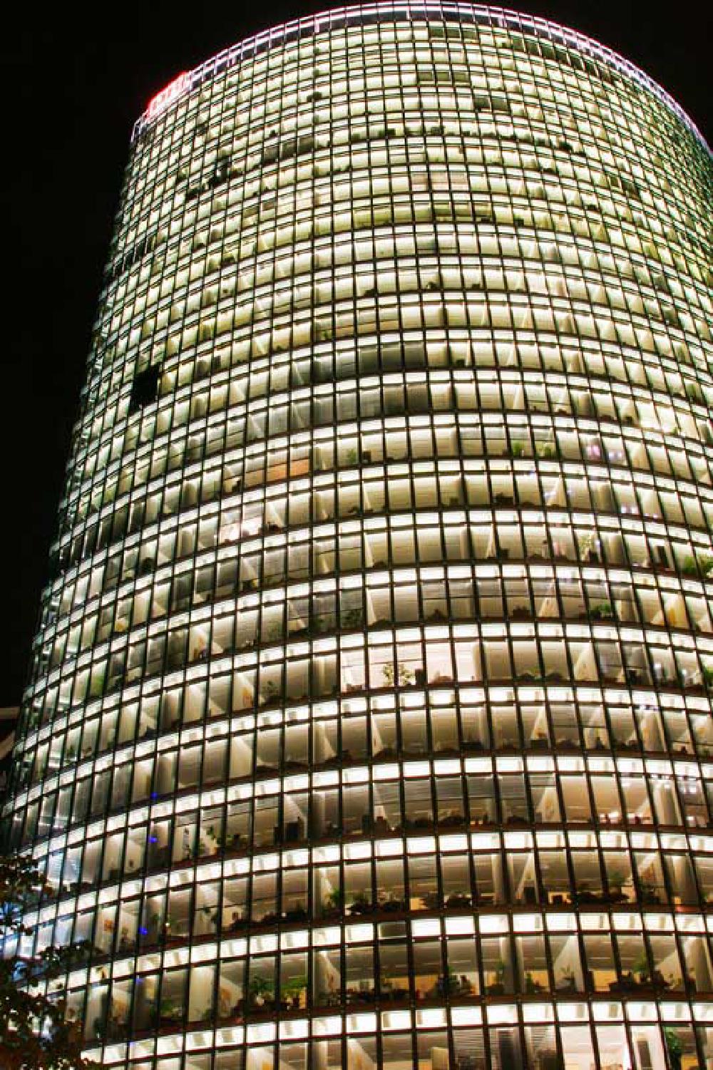 Deutche Bahn Building.JPG