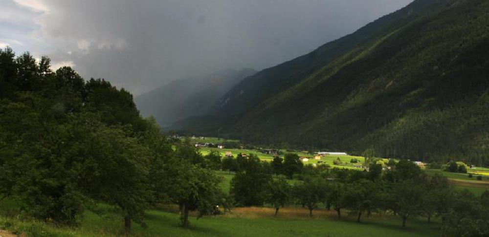Strom coming in over Austria